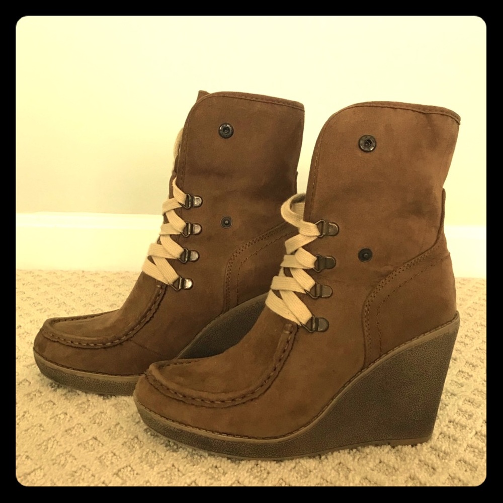 Mossimo fur-lined wedge booties